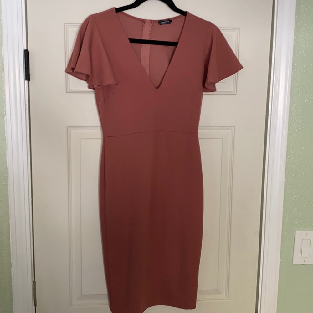 Blush stretchy dress